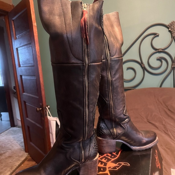 Freebies Calgary - Picture 4 of 10